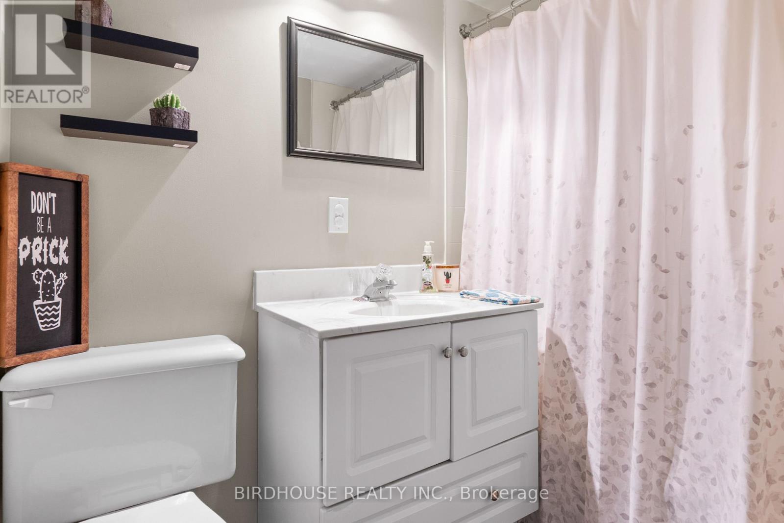 56 Champlain Boulevard, Kawartha Lakes (Lindsay), Ontario  K9V 4R1 - Photo 30 - X12966552