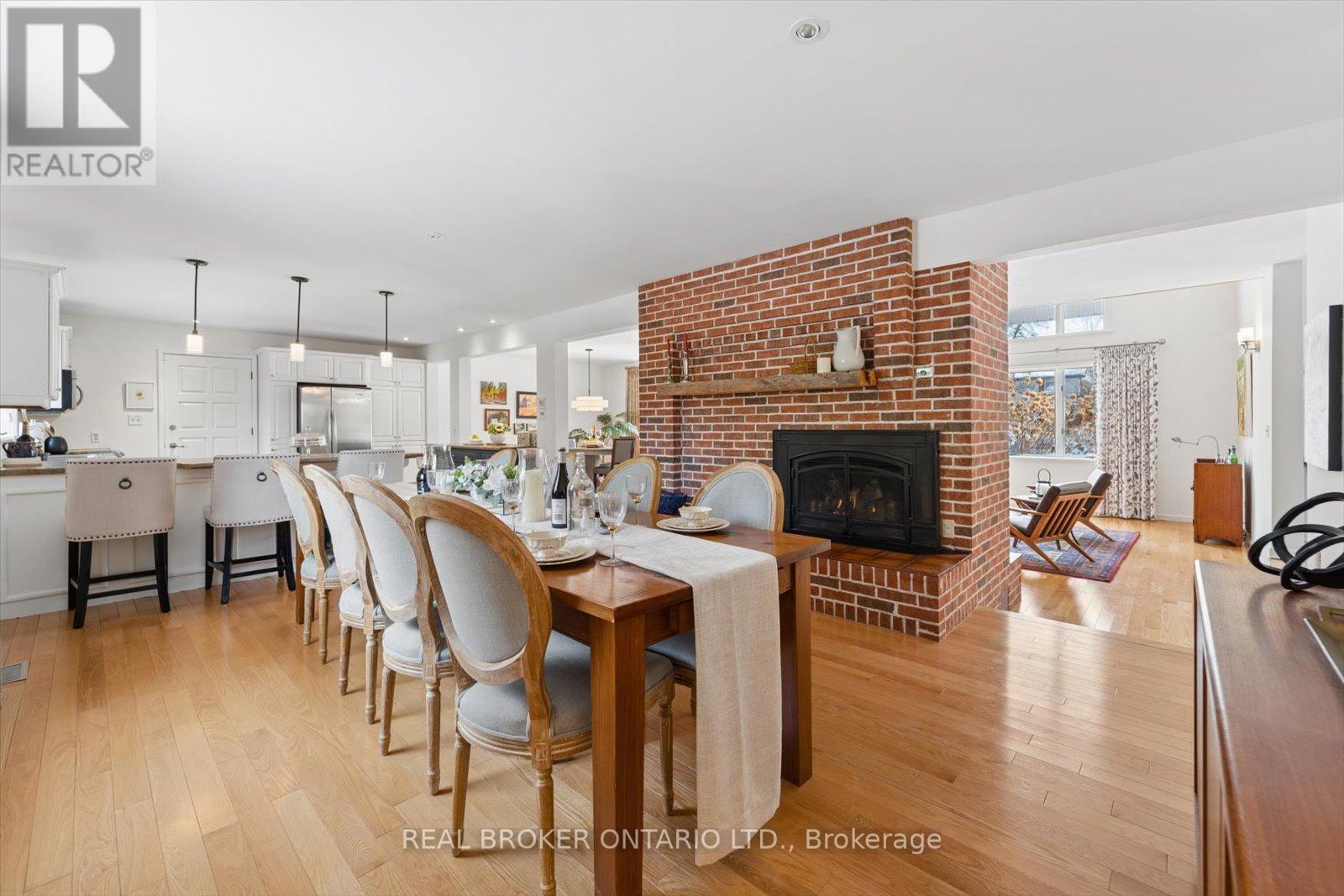 1449 Champlain Drive, Peterborough (Northcrest Ward 5), Ontario  K9L 1N3 - Photo 19 - X12966584