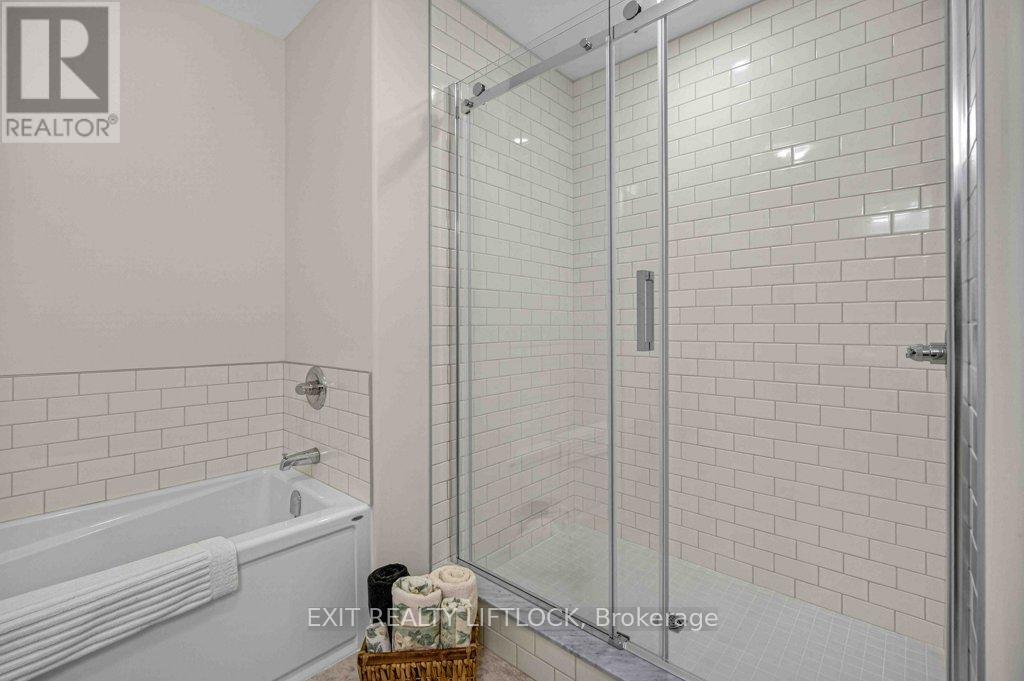 320 Mulligan Gardens, Peterborough (Monaghan Ward 2), Ontario  K9K 0H2 - Photo 16 - X12966754