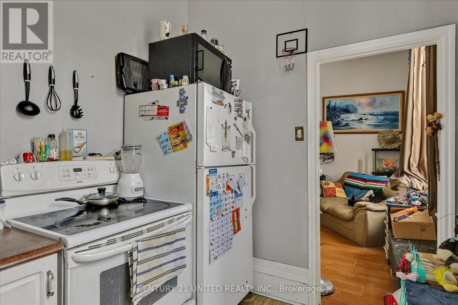 550 Aylmer Street N, Peterborough (Town Ward 3), Ontario  K9H 3W7 - Photo 18 - X12966962