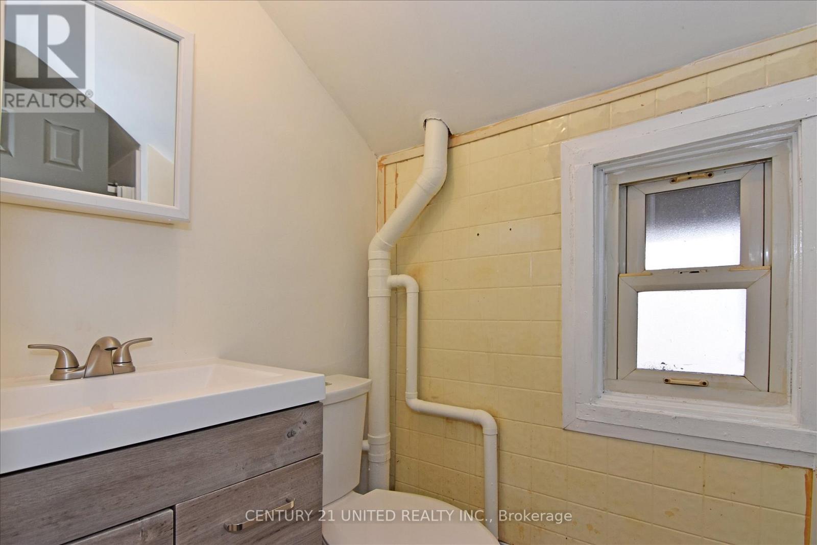 550 Aylmer Street N, Peterborough (Town Ward 3), Ontario  K9H 3W7 - Photo 26 - X12966962