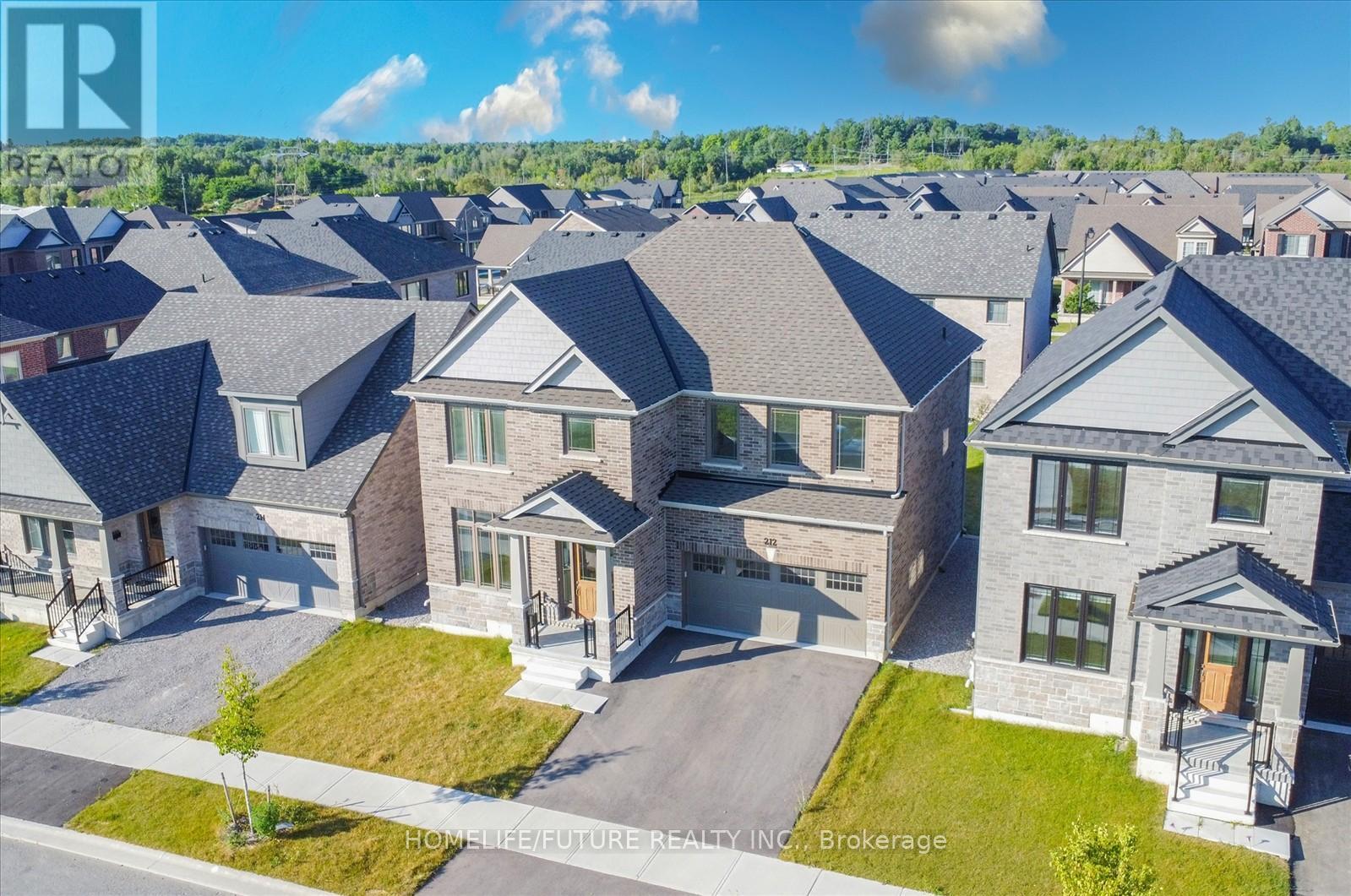 212 Mallory Terrace, Peterborough (Northcrest Ward 5), Ontario  K9H 0C4 - Photo 3 - X12966884