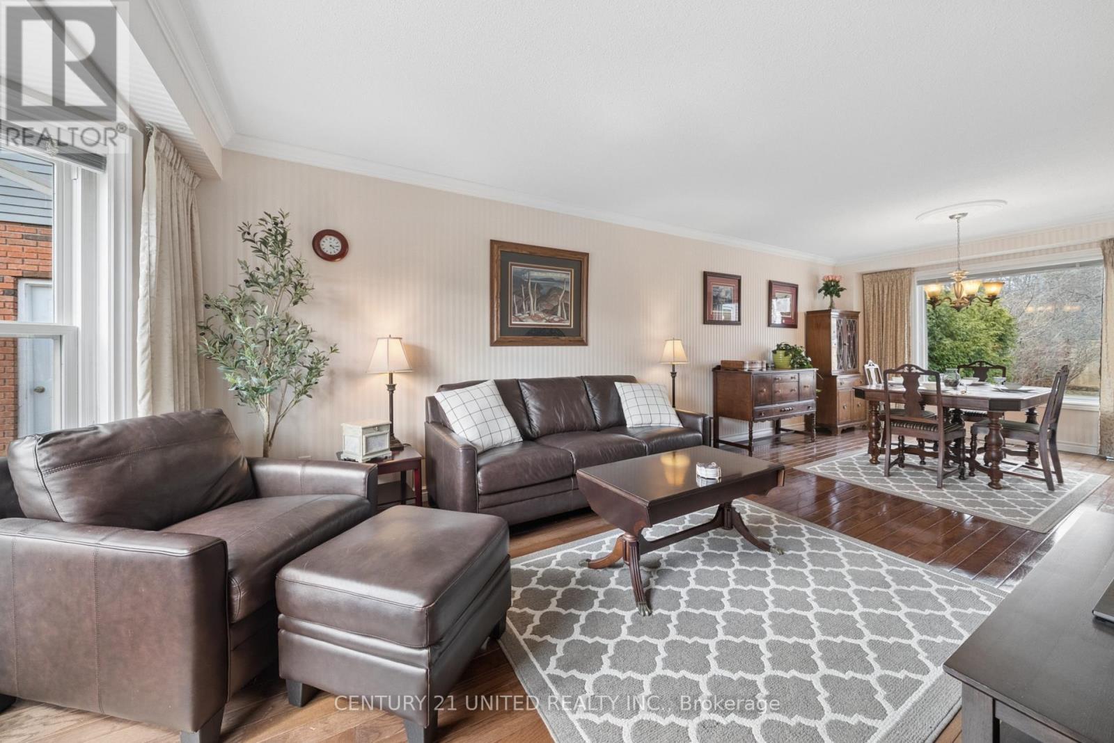 234 Ridgewood Road, Peterborough (Monaghan Ward 2), Ontario  K9J 8A3 - Photo 6 - X12967116