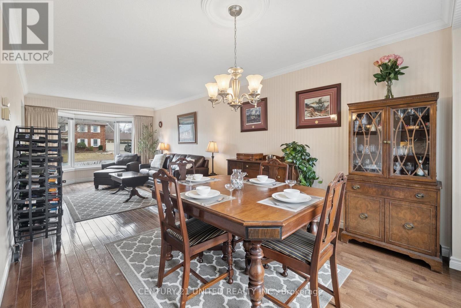 234 Ridgewood Road, Peterborough (Monaghan Ward 2), Ontario  K9J 8A3 - Photo 9 - X12967116