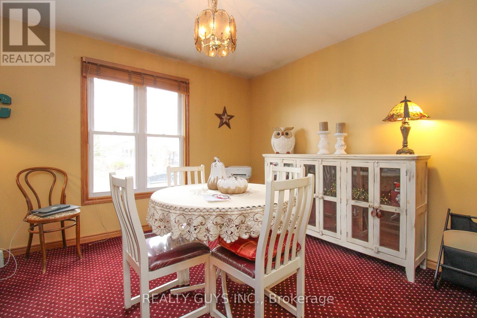 1168 Normandy Street, Peterborough (Northcrest Ward 5), Ontario  K9H 7L9 - Photo 8 - X12967844