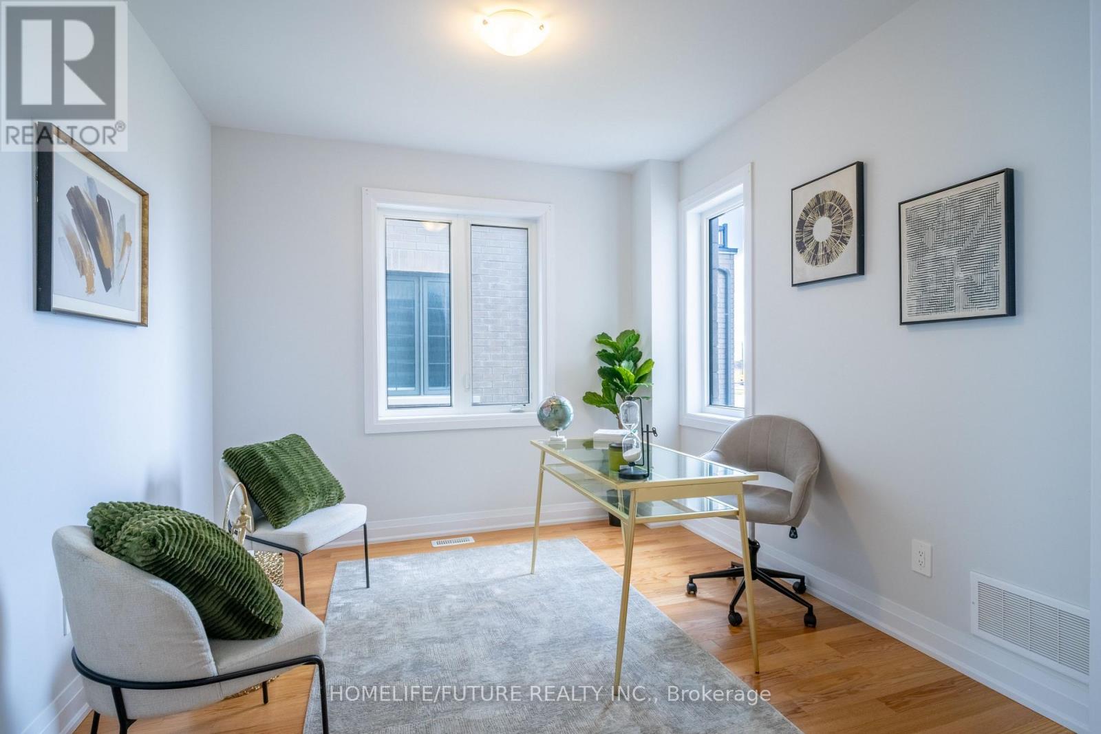 22 Mckay Avenue, Kawartha Lakes (Lindsay), Ontario  K9V 0R2 - Photo 5 - X12968108