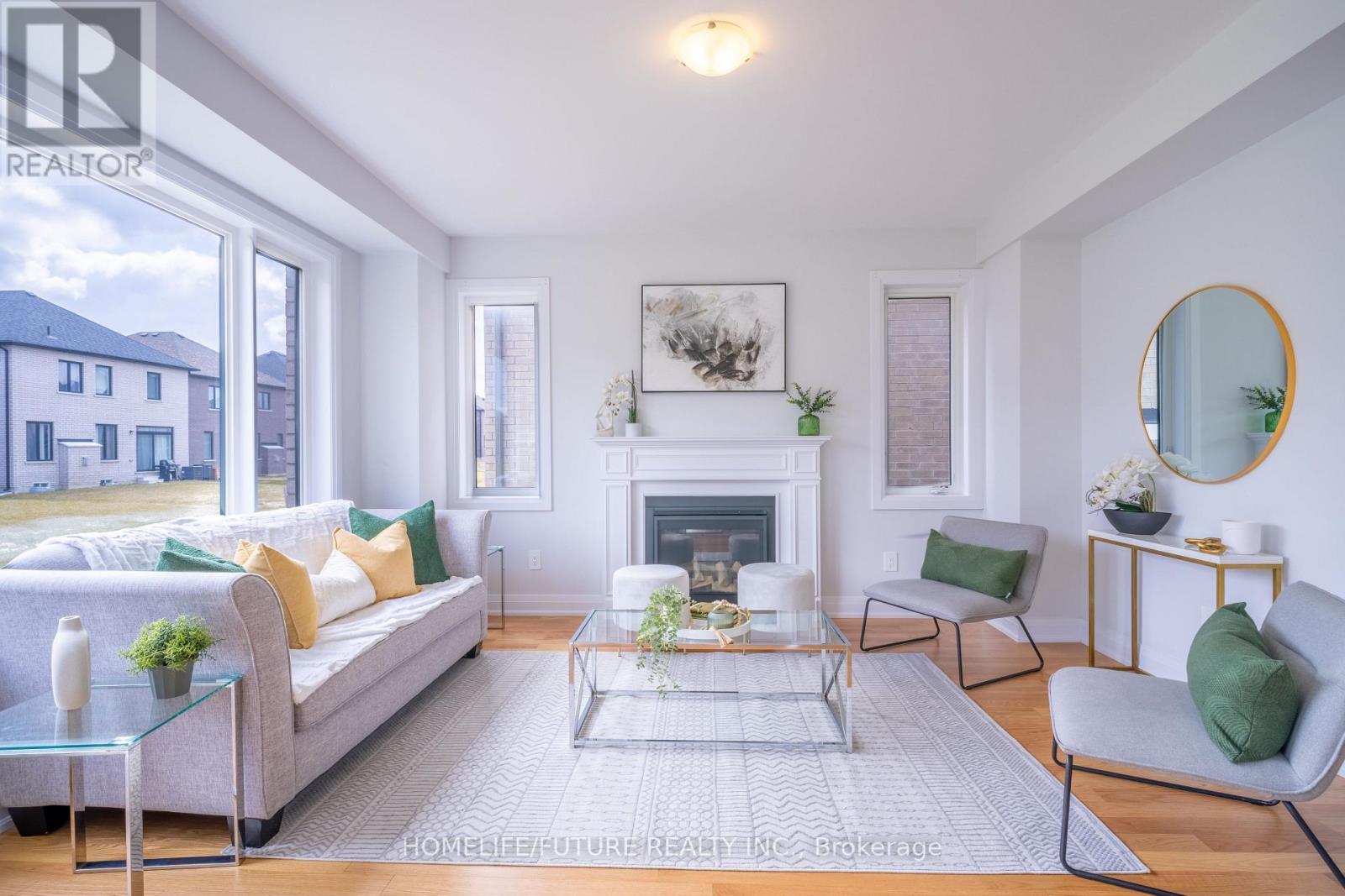 22 Mckay Avenue, Kawartha Lakes (Lindsay), Ontario  K9V 0R2 - Photo 7 - X12968108