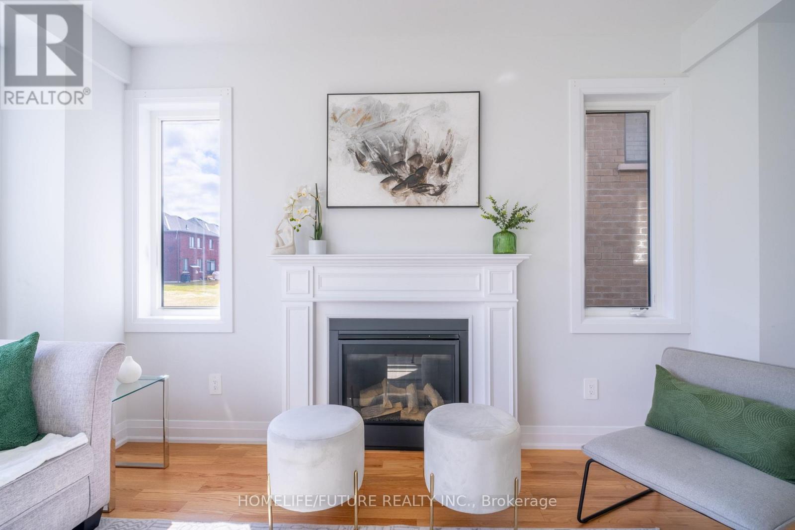 22 Mckay Avenue, Kawartha Lakes (Lindsay), Ontario  K9V 0R2 - Photo 8 - X12968108