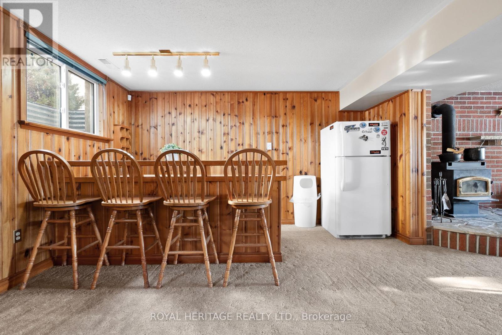 9 Teepee Court, Kawartha Lakes (Fenelon), Ontario  K9V 4R6 - Photo 22 - X12968952