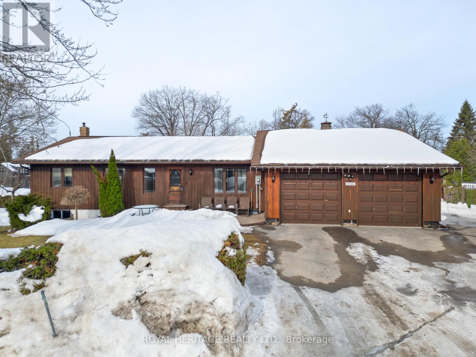 9 Teepee Court, Kawartha Lakes (Fenelon), Ontario  K9V 4R6 - Photo 35 - X12968952