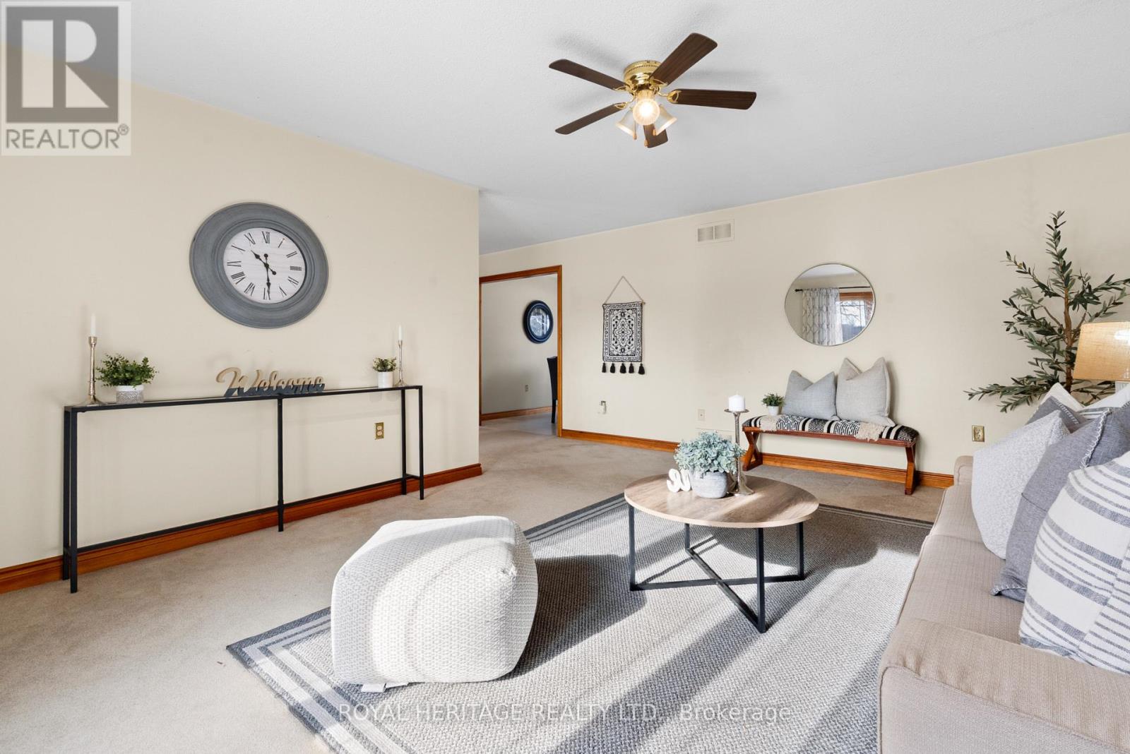 9 Teepee Court, Kawartha Lakes (Fenelon), Ontario  K9V 4R6 - Photo 9 - X12968952