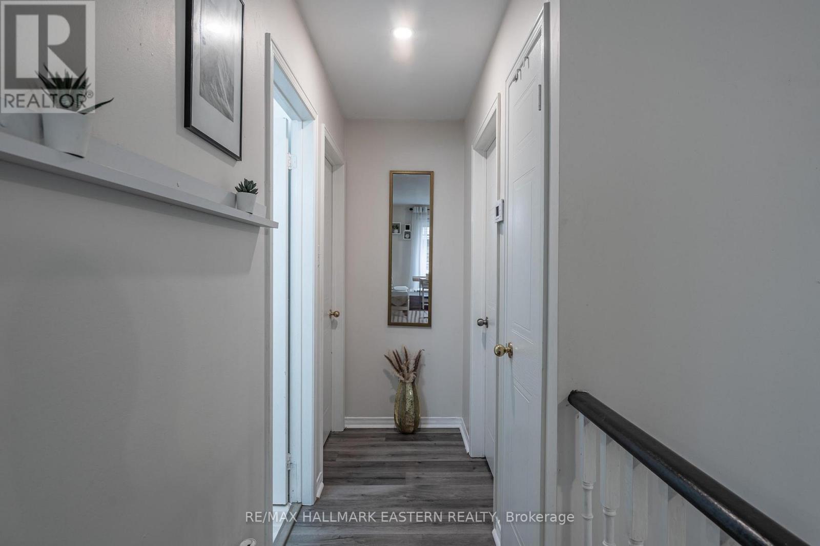 297 Towerhill Road, Peterborough (Northcrest Ward 5), Ontario  K9H 7N1 - Photo 10 - X12969046