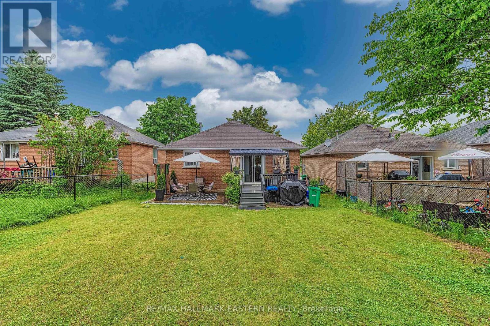 297 Towerhill Road, Peterborough (Northcrest Ward 5), Ontario  K9H 7N1 - Photo 27 - X12969046