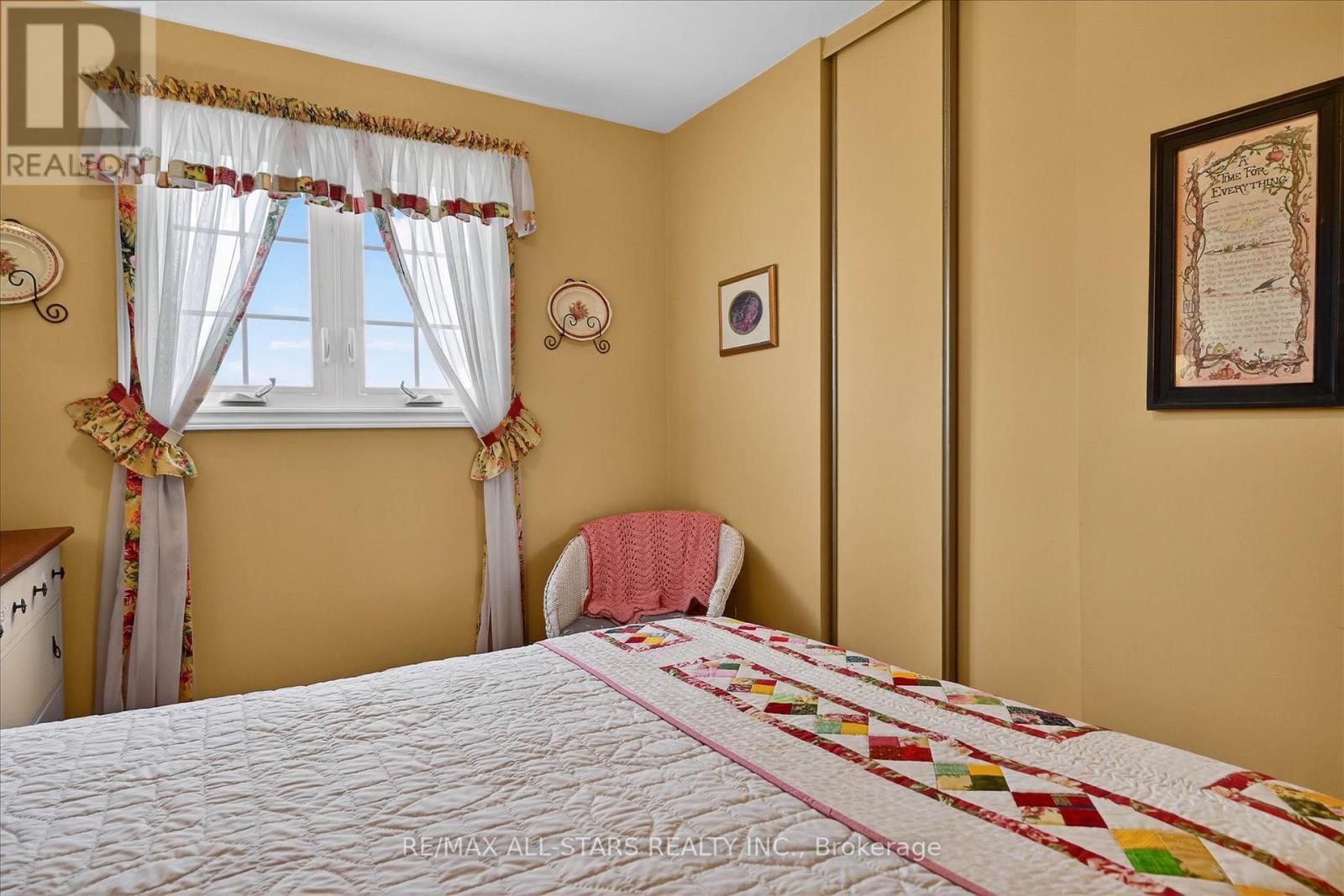 26 Applewood Crescent, Kawartha Lakes (Lindsay), Ontario  K9V 4W8 - Photo 22 - X12969180