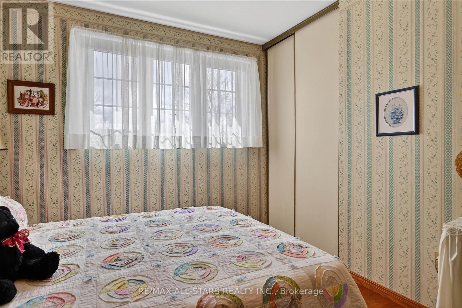 26 Applewood Crescent, Kawartha Lakes (Lindsay), Ontario  K9V 4W8 - Photo 33 - X12969180