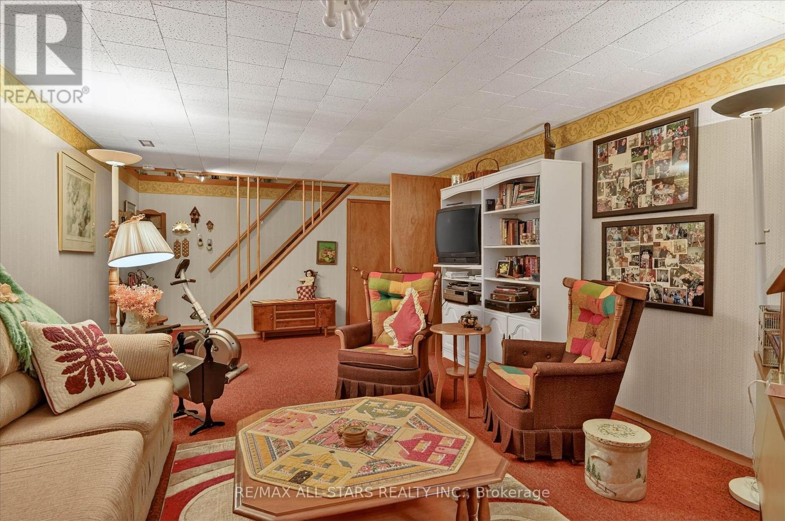 26 Applewood Crescent, Kawartha Lakes (Lindsay), Ontario  K9V 4W8 - Photo 35 - X12969180