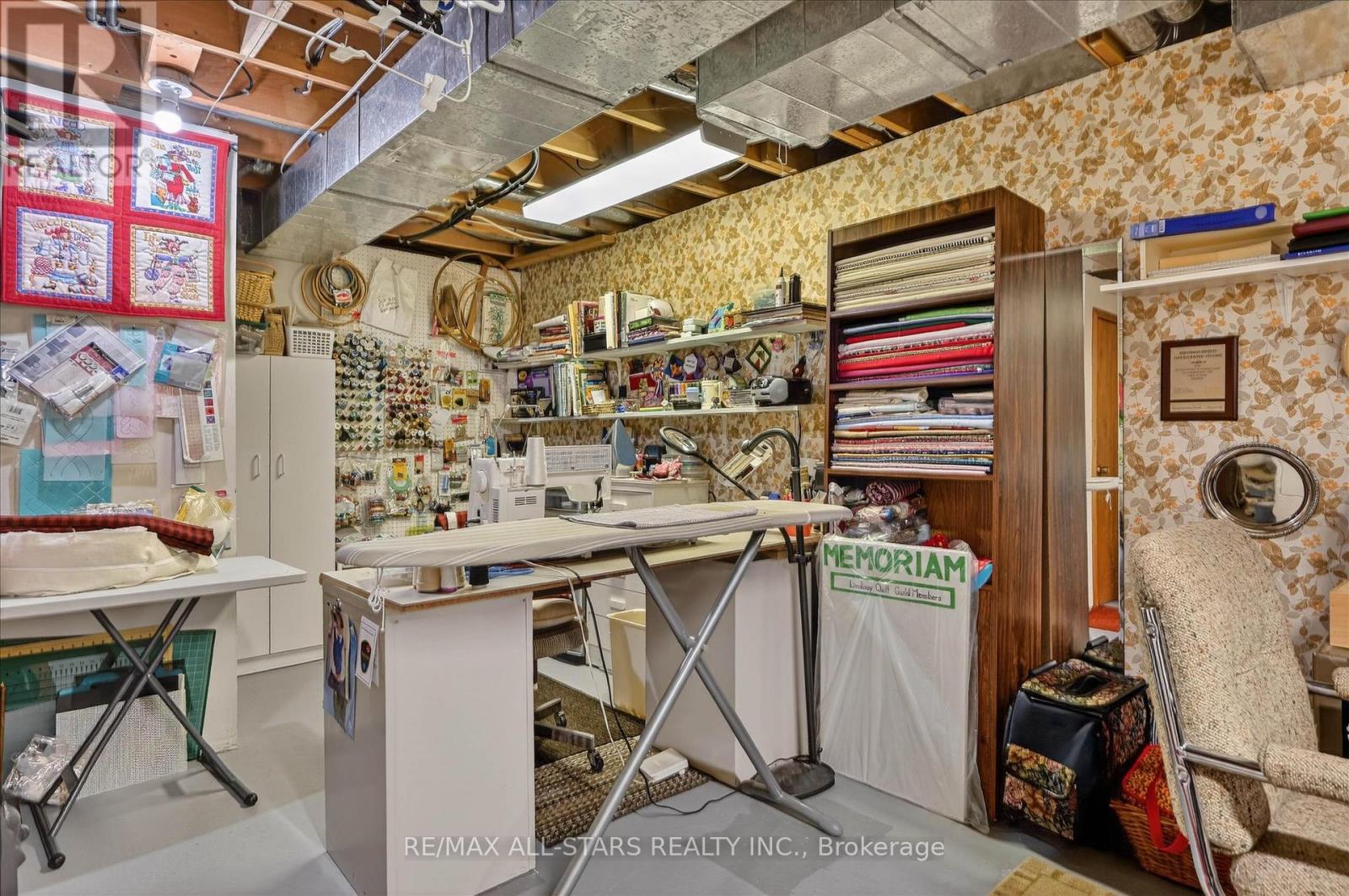 26 Applewood Crescent, Kawartha Lakes (Lindsay), Ontario  K9V 4W8 - Photo 37 - X12969180