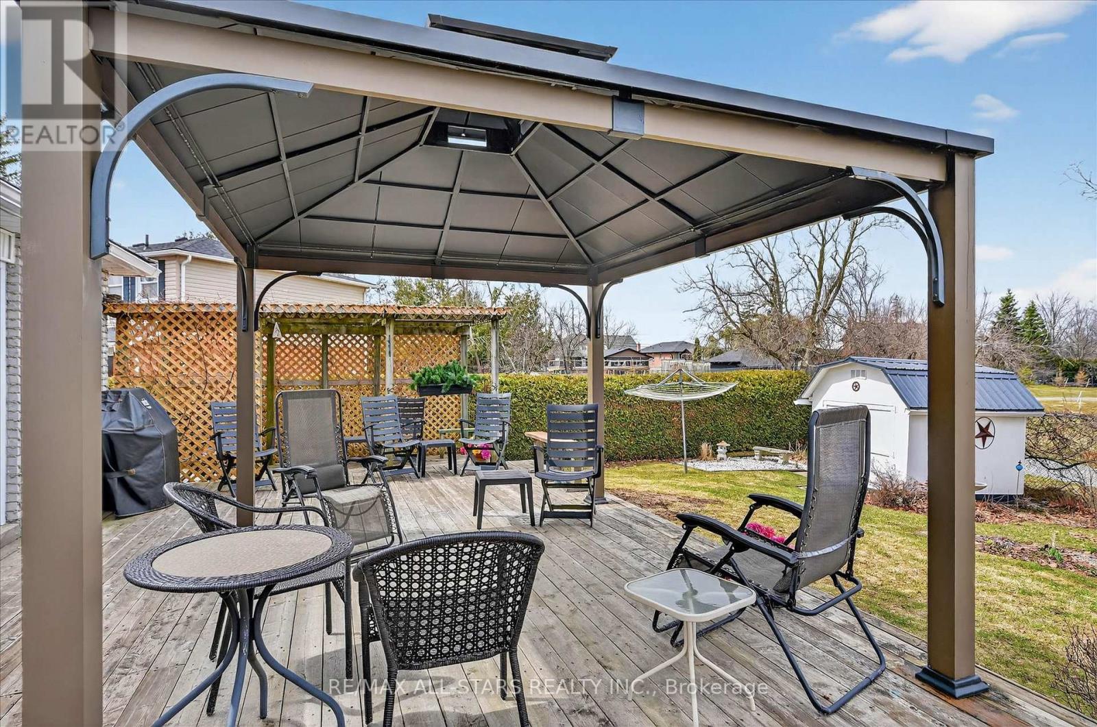 26 Applewood Crescent, Kawartha Lakes (Lindsay), Ontario  K9V 4W8 - Photo 41 - X12969180