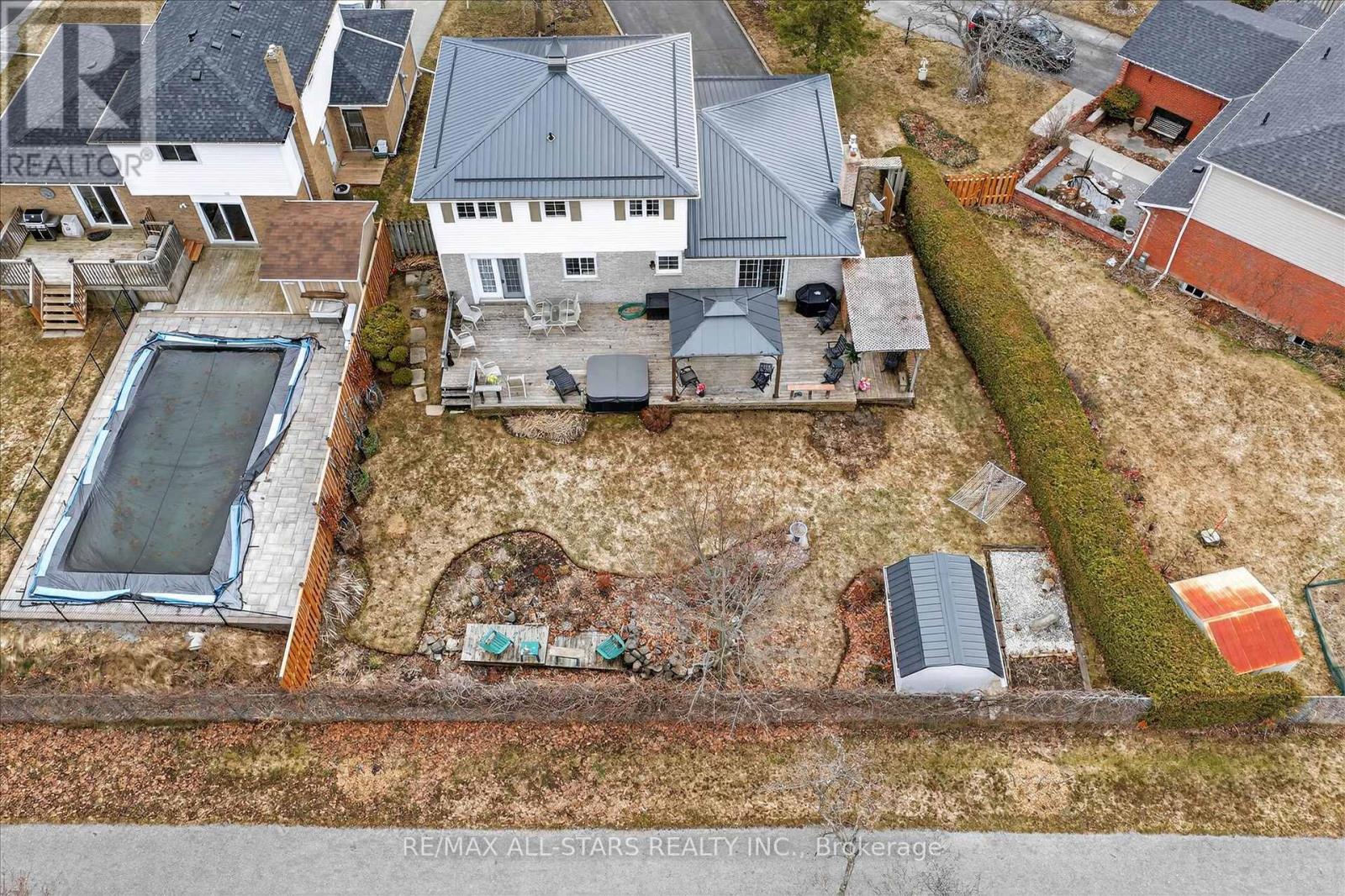 26 Applewood Crescent, Kawartha Lakes (Lindsay), Ontario  K9V 4W8 - Photo 47 - X12969180