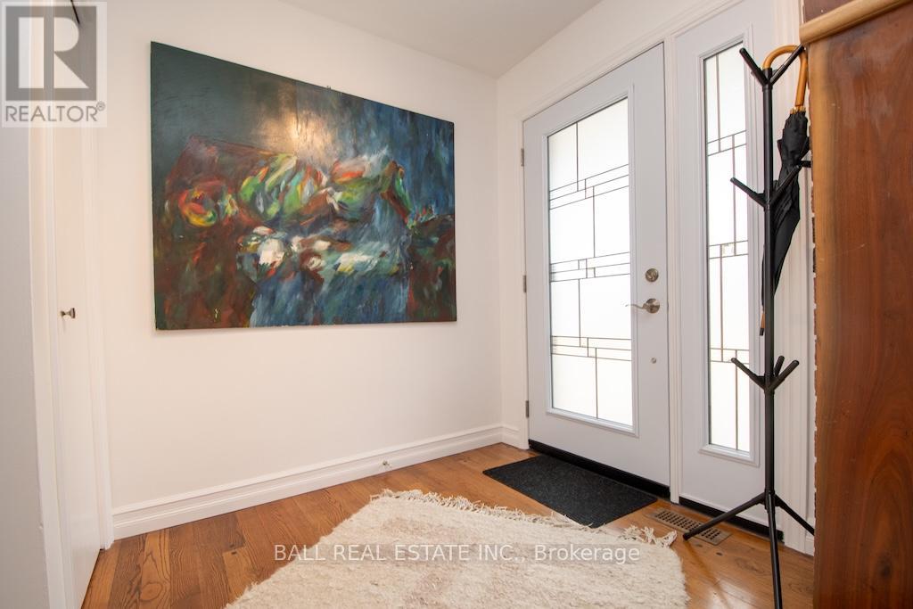 868 Twomey Place, Selwyn, Ontario  K0L 1T0 - Photo 4 - X12969406