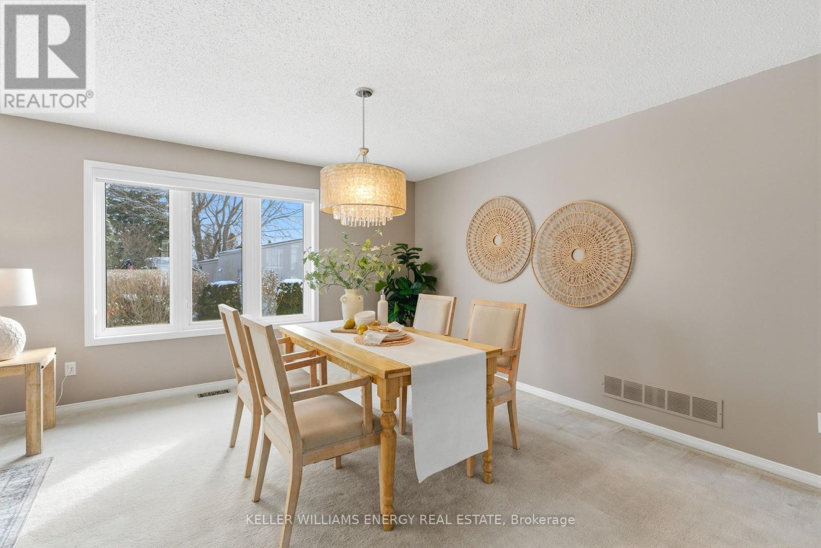 21 Heritage Lane, Clarington (Newcastle), Ontario  L1B 1A5 - Photo 5 - E12969860