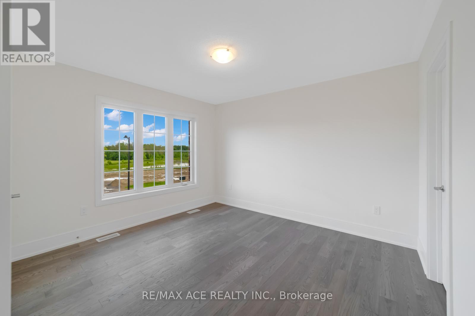 81 Golden Meadows Drive, Otonabee-South Monaghan, Ontario  K9J 6Y3 - Photo 31 - X12969494