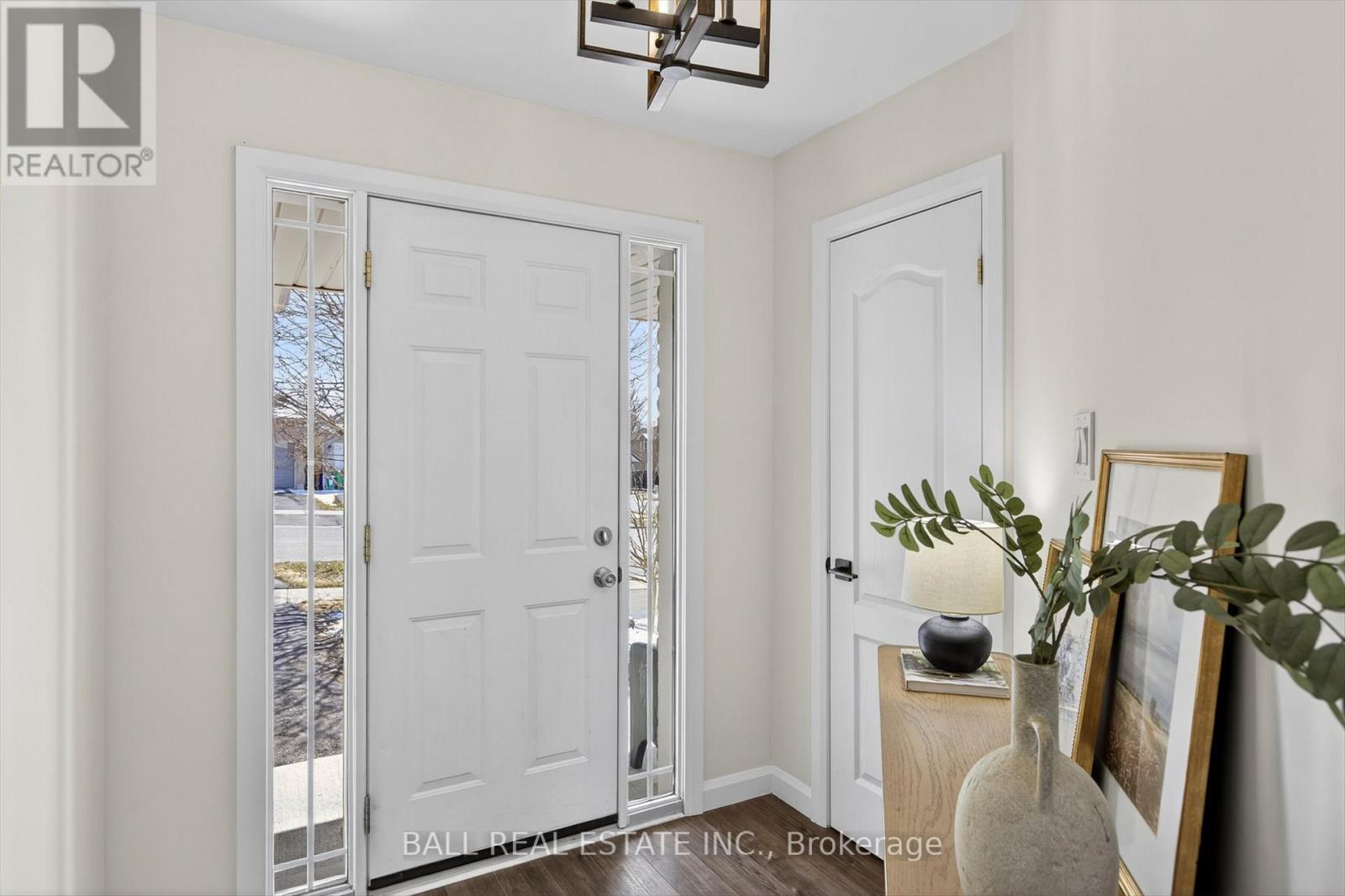 436 Abound Crescent, Peterborough (Ashburnham Ward 4), Ontario  K9J 8S2 - Photo 4 - X12970330