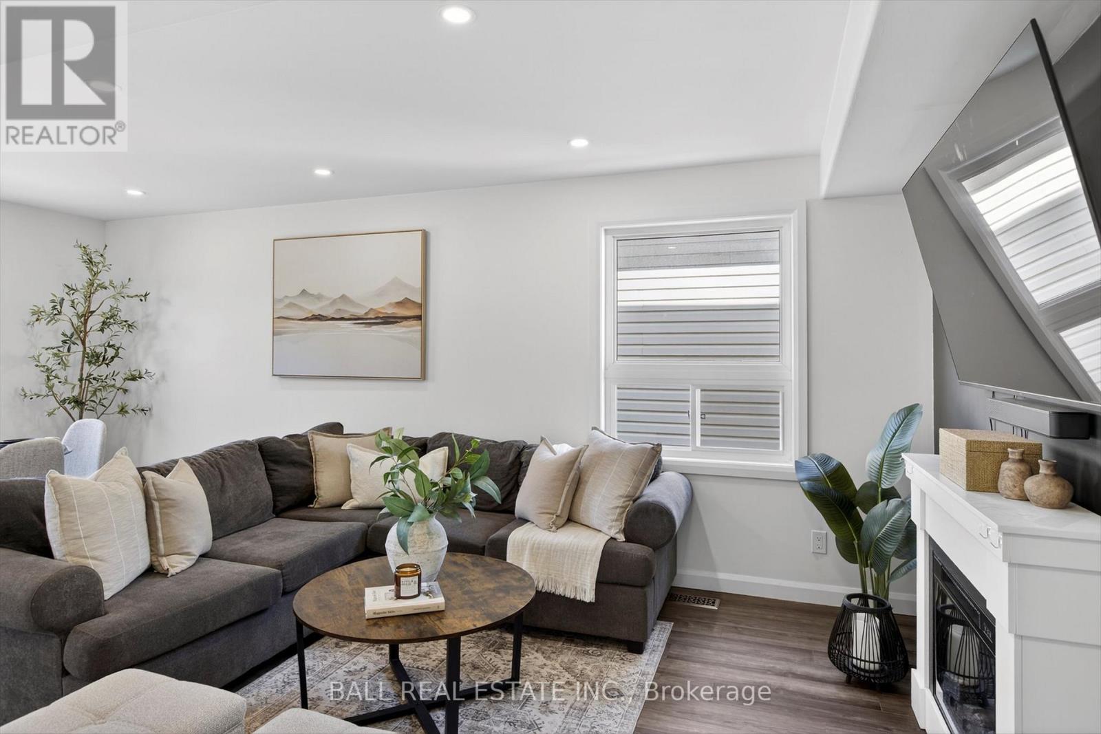 436 Abound Crescent, Peterborough (Ashburnham Ward 4), Ontario  K9J 8S2 - Photo 8 - X12970330