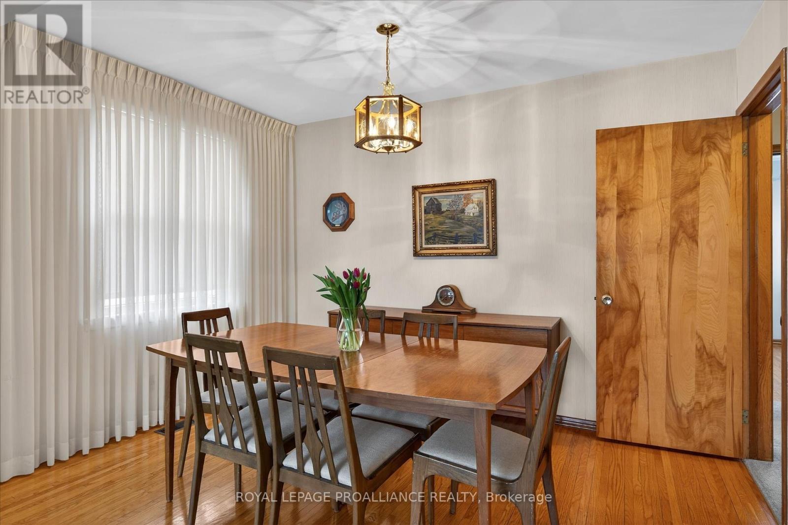 733 Cameron Street, Peterborough (Otonabee Ward 1), Ontario  K9J 4A1 - Photo 15 - X12970514