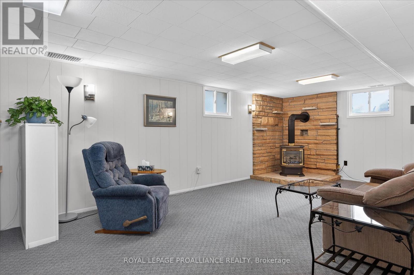 733 Cameron Street, Peterborough (Otonabee Ward 1), Ontario  K9J 4A1 - Photo 25 - X12970514