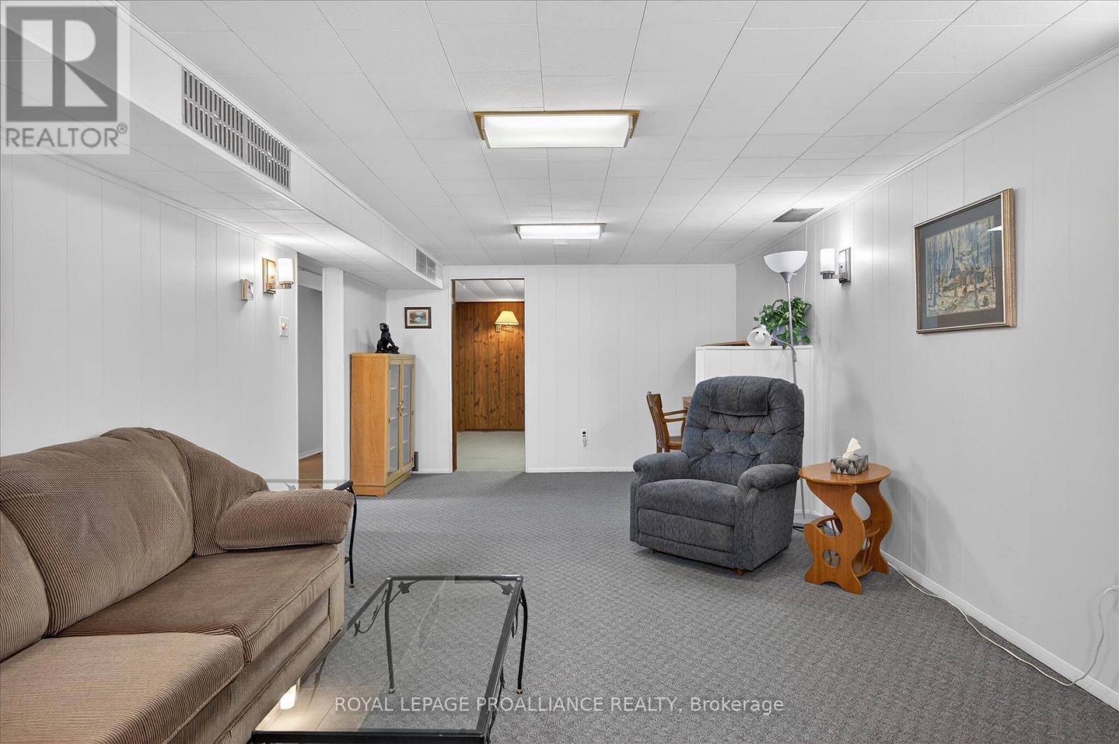 733 Cameron Street, Peterborough (Otonabee Ward 1), Ontario  K9J 4A1 - Photo 27 - X12970514