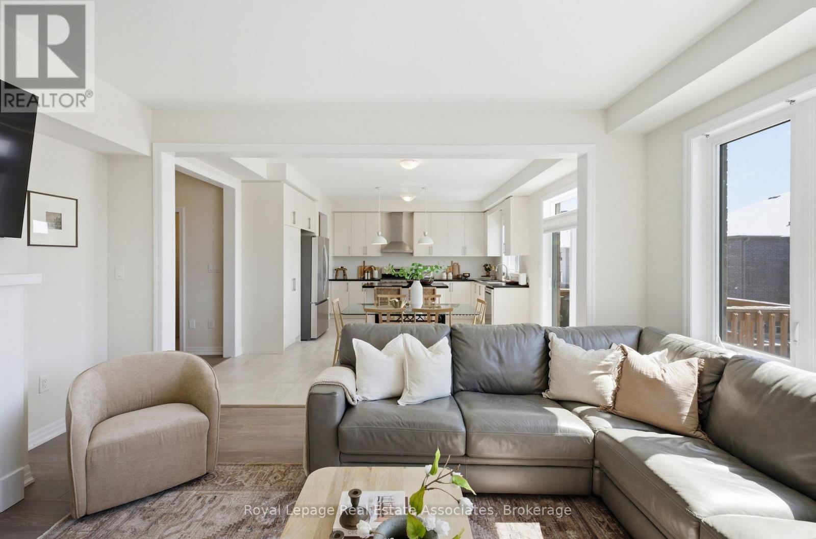 103 Northrop Avenue, Clarington (Newcastle), Ontario  L1B 0W8 - Photo 12 - E12970308