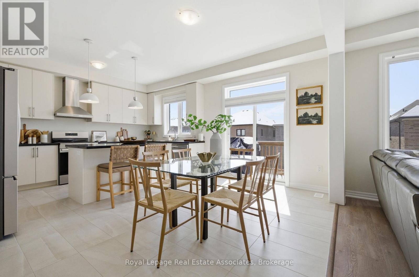 103 Northrop Avenue, Clarington (Newcastle), Ontario  L1B 0W8 - Photo 9 - E12970308