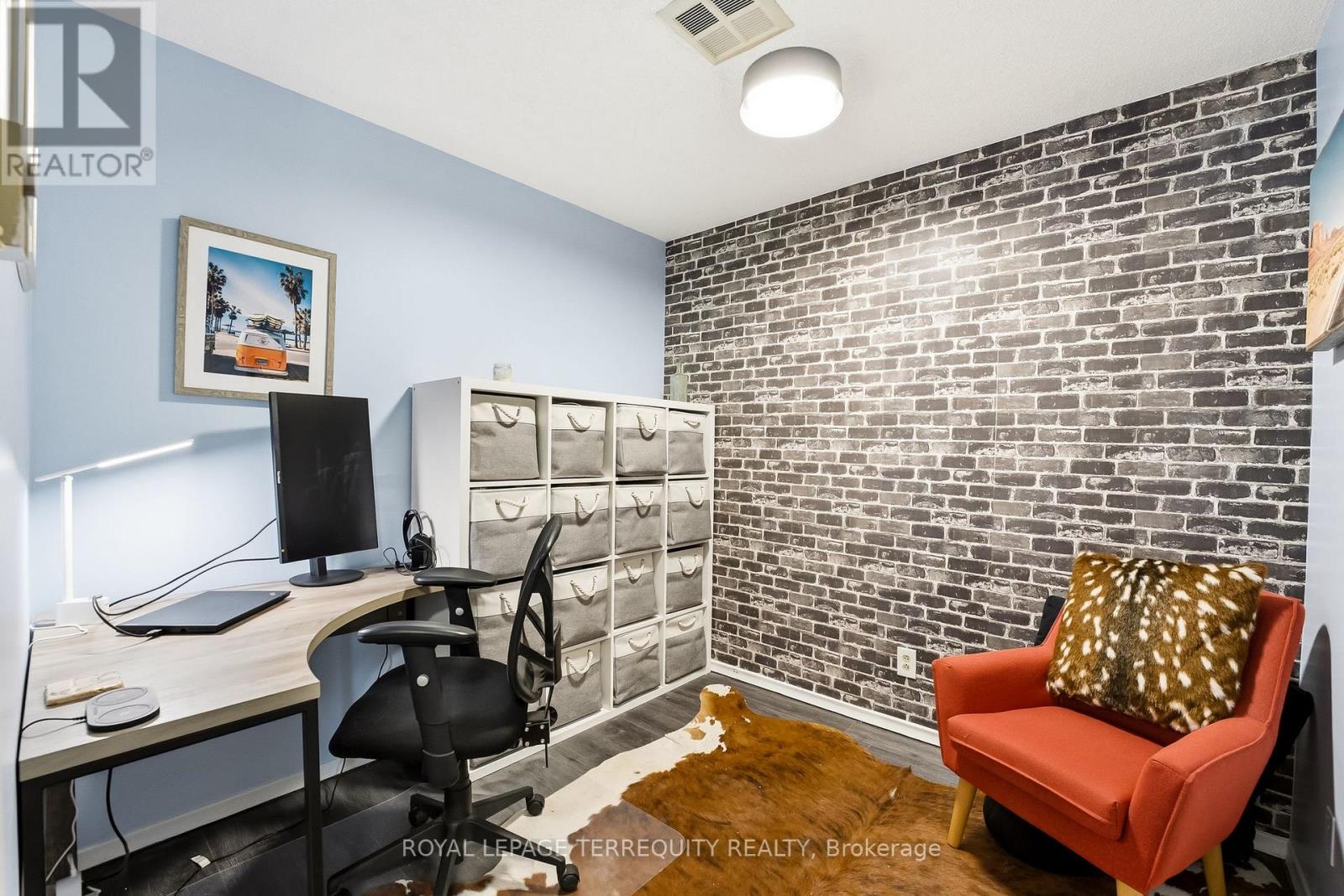 307 - 136 Ware Street N, Peterborough (Town Ward 3), Ontario  K9J 2B8 - Photo 23 - X12970382