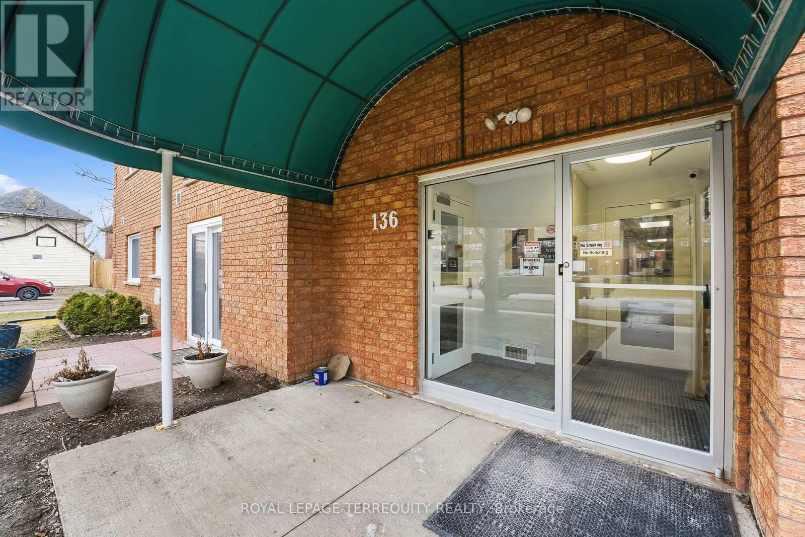 307 - 136 Ware Street N, Peterborough (Town Ward 3), Ontario  K9J 2B8 - Photo 6 - X12970382