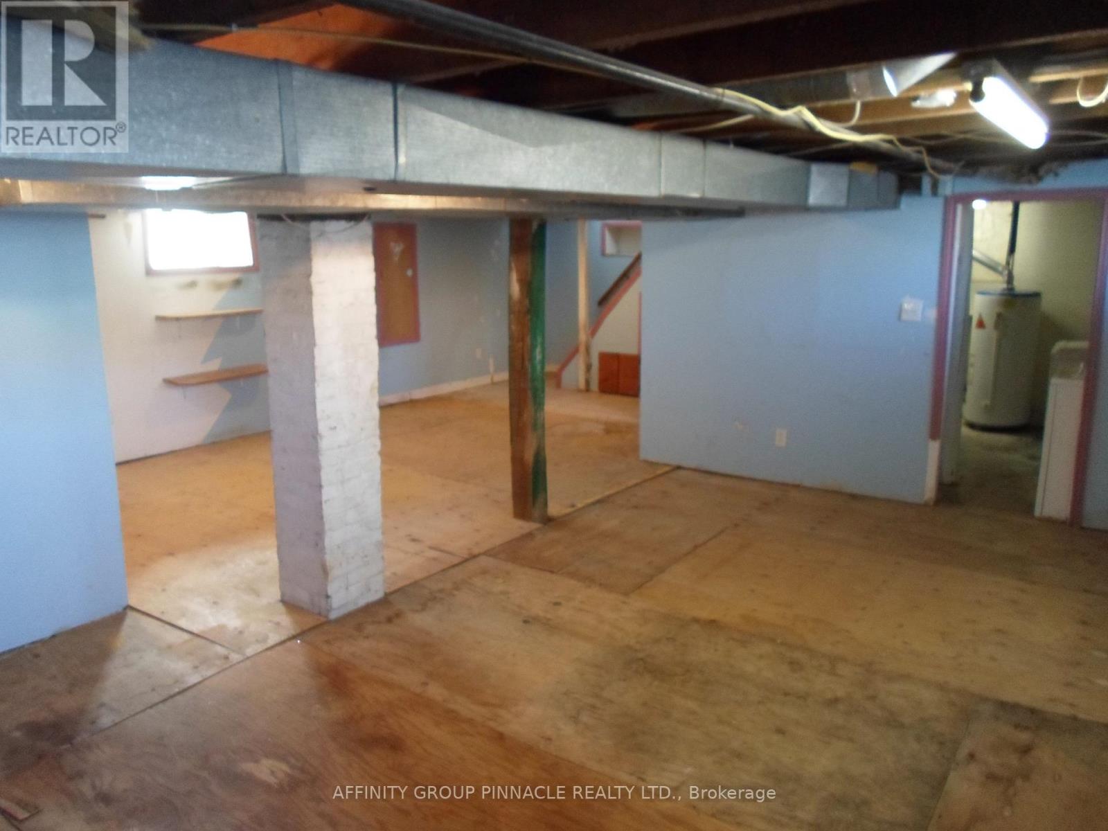 19 Kent Street E, Kawartha Lakes (Lindsay), Ontario  K9V 2C3 - Photo 14 - X12970732