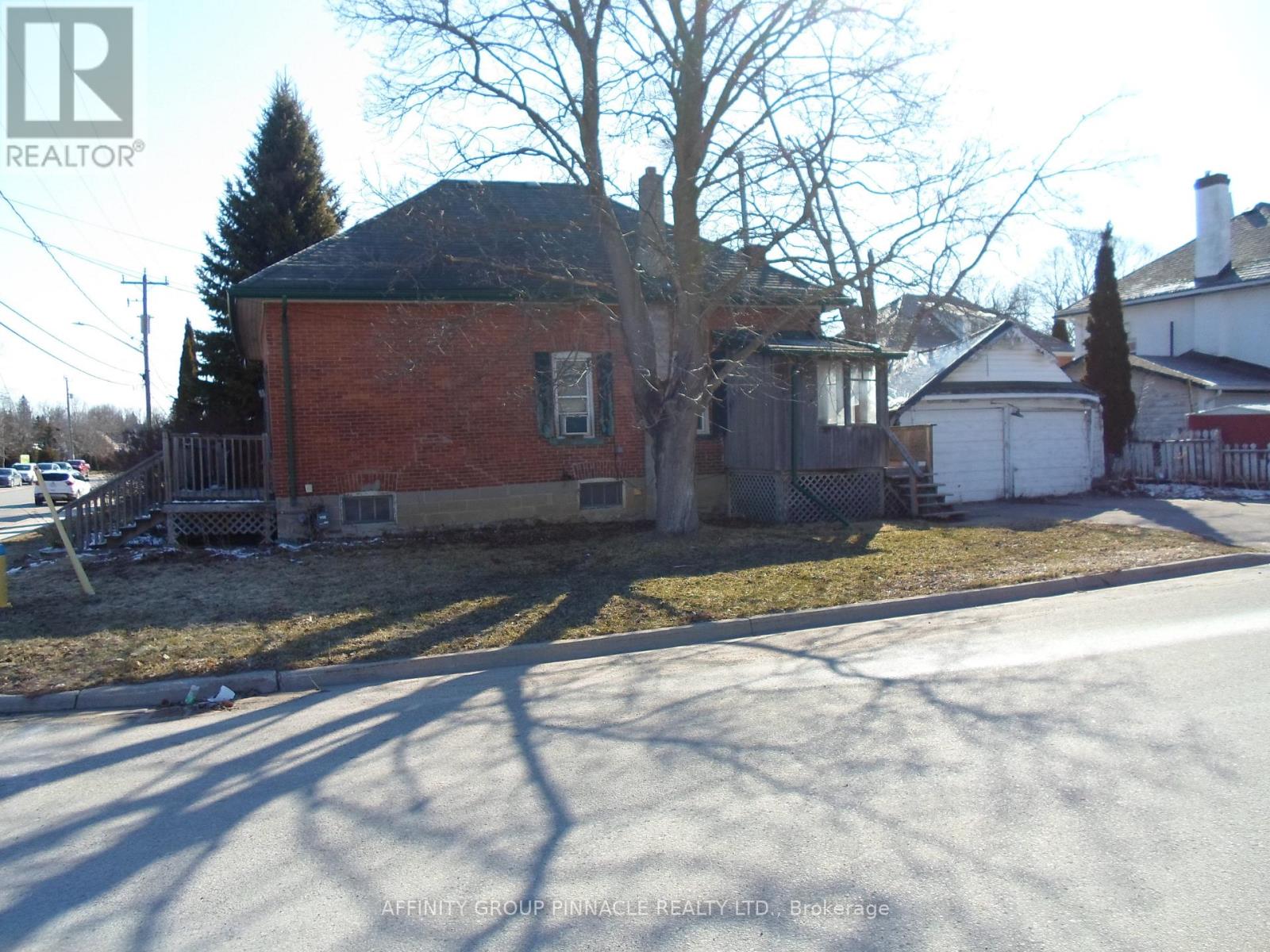 19 Kent Street E, Kawartha Lakes (Lindsay), Ontario  K9V 2C3 - Photo 17 - X12970732