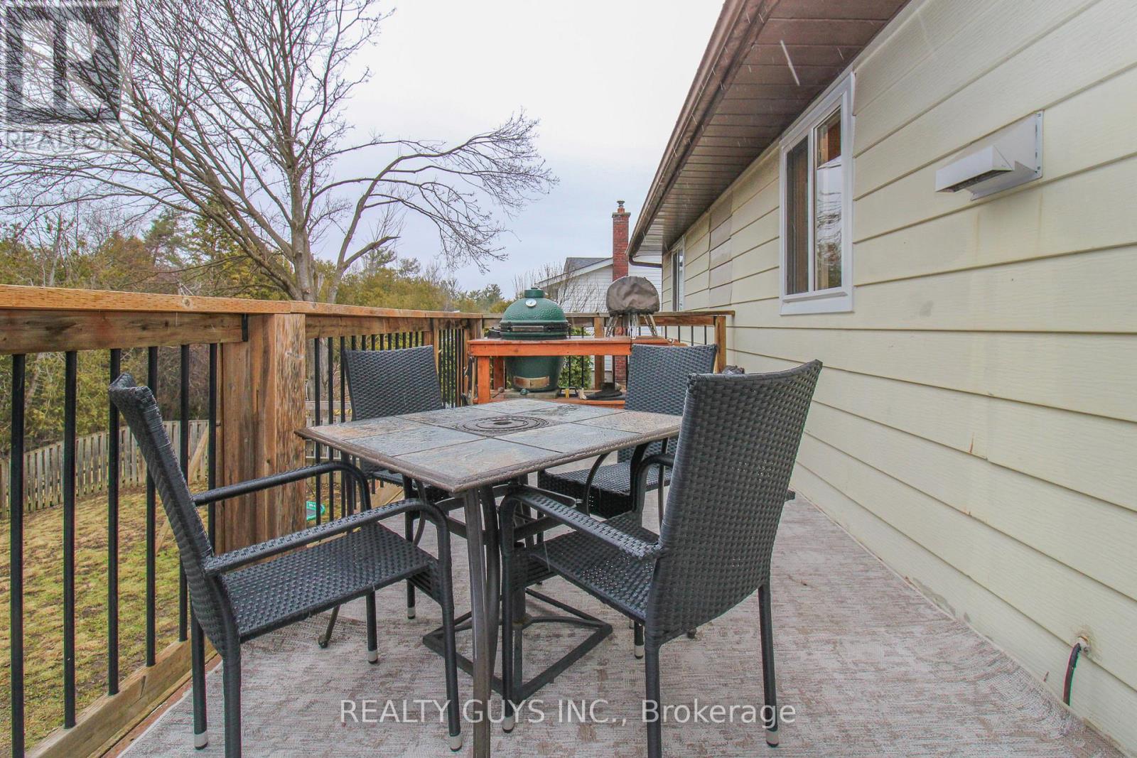 1594 Redwood Drive, Peterborough (Monaghan Ward 2), Ontario  K9K 1B4 - Photo 20 - X12971028