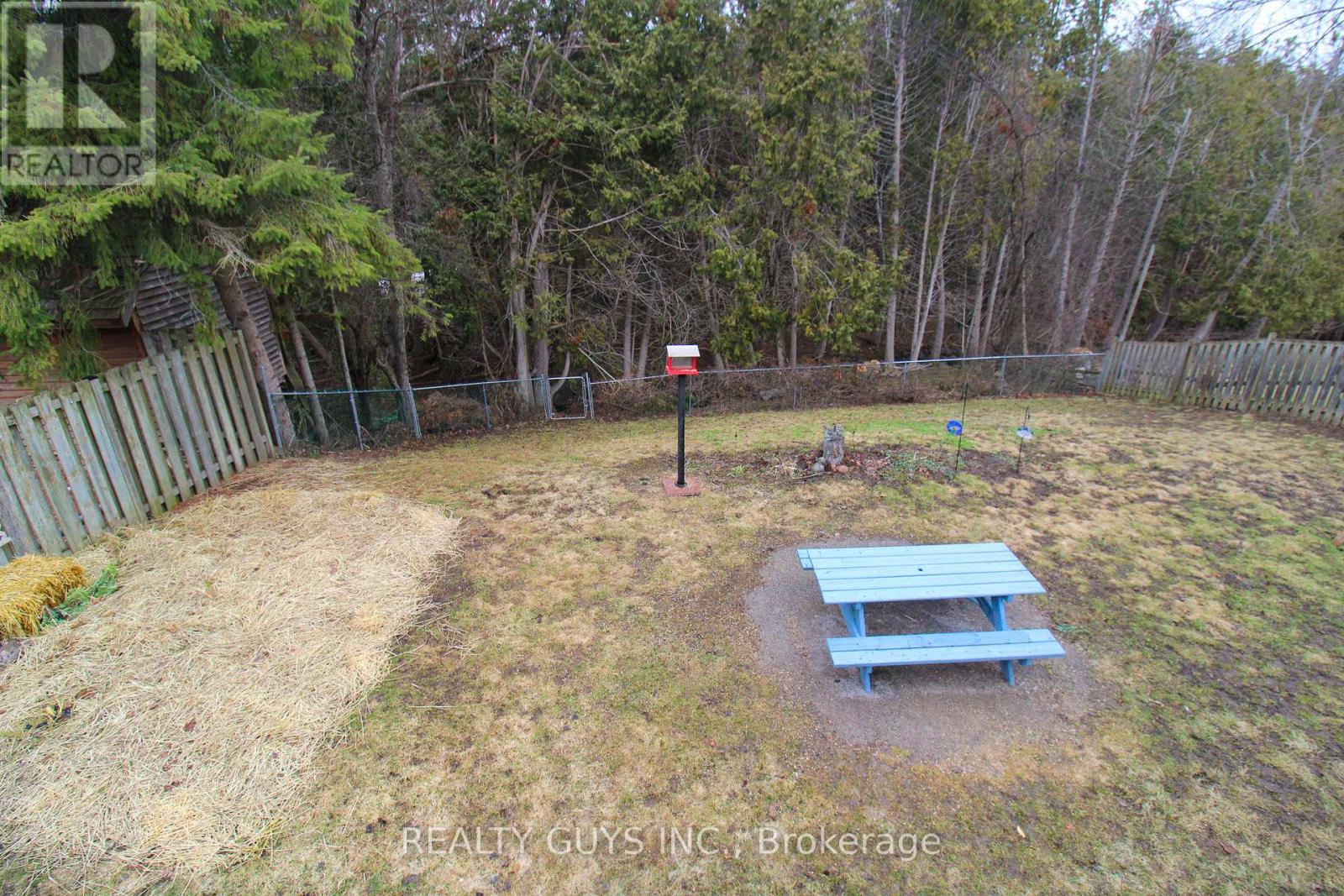 1594 Redwood Drive, Peterborough (Monaghan Ward 2), Ontario  K9K 1B4 - Photo 21 - X12971028