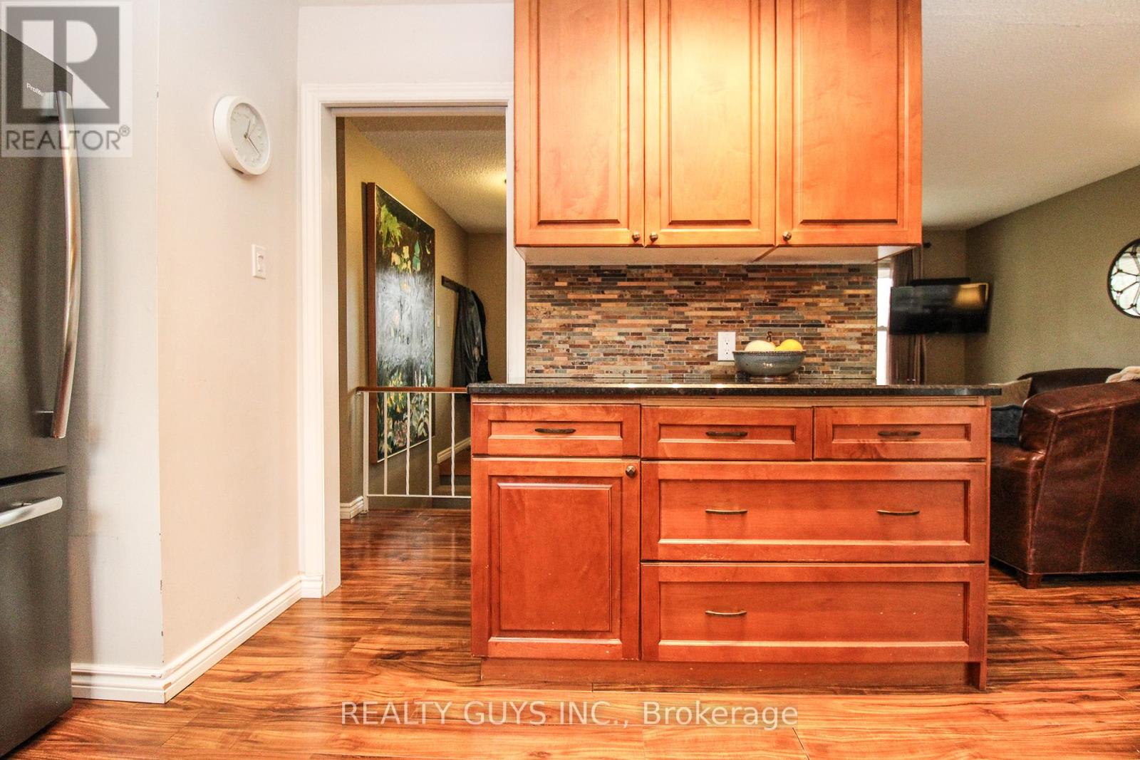 1594 Redwood Drive, Peterborough (Monaghan Ward 2), Ontario  K9K 1B4 - Photo 24 - X12971028