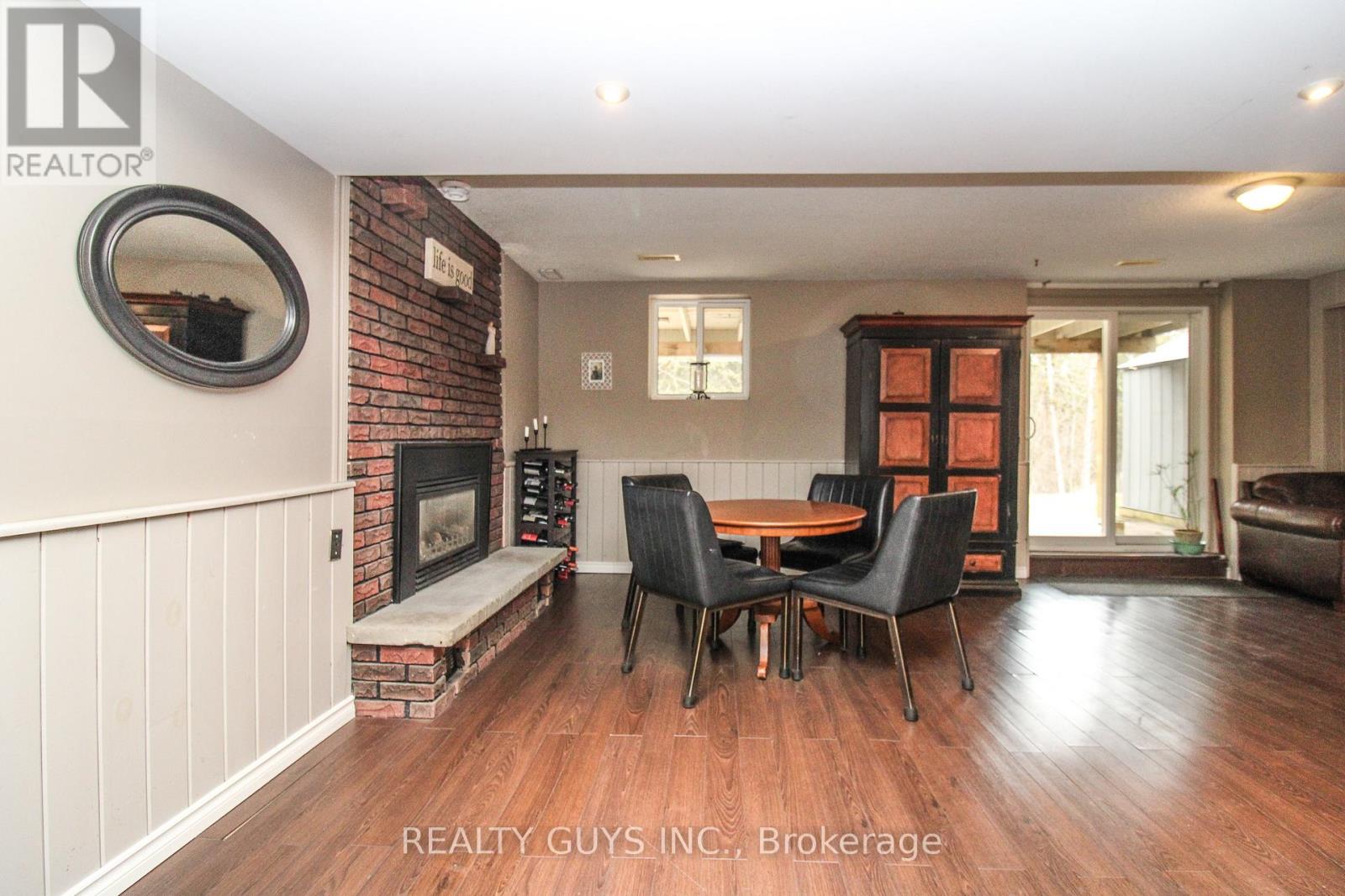 1594 Redwood Drive, Peterborough (Monaghan Ward 2), Ontario  K9K 1B4 - Photo 32 - X12971028