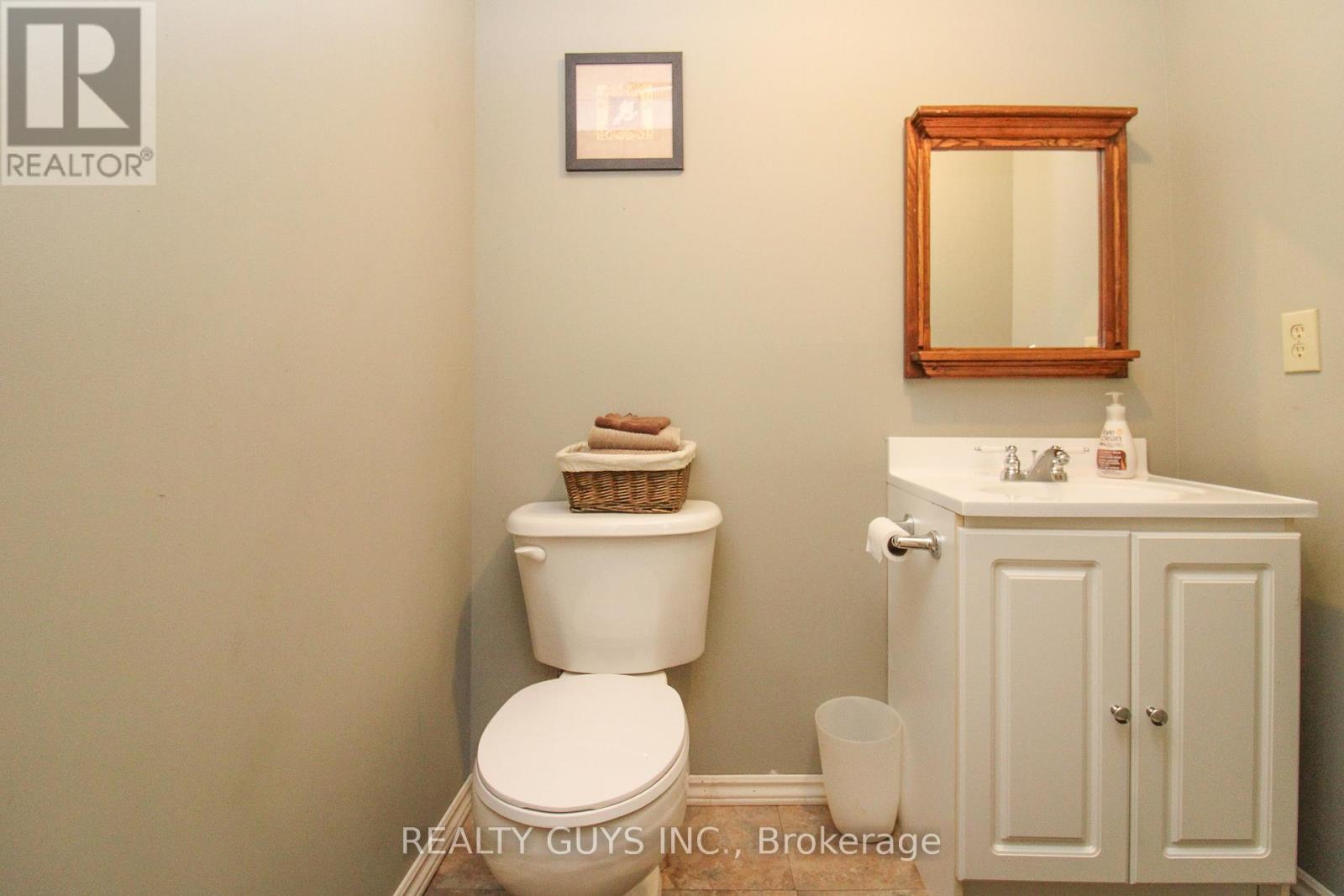 1594 Redwood Drive, Peterborough (Monaghan Ward 2), Ontario  K9K 1B4 - Photo 37 - X12971028