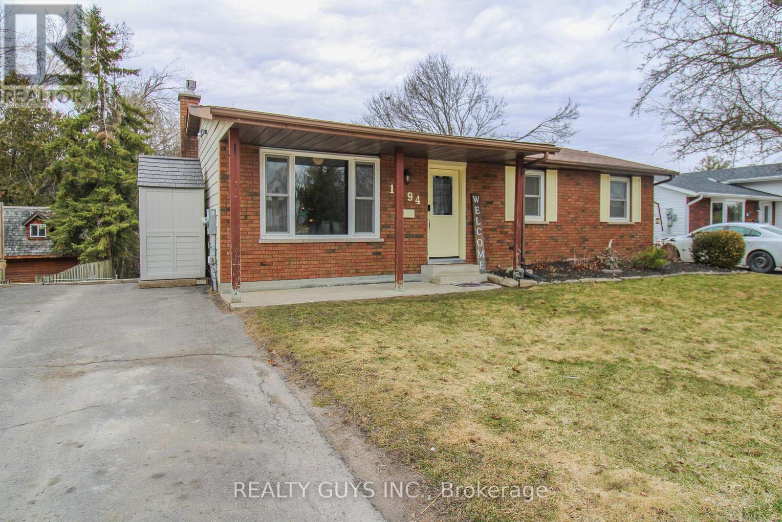 1594 Redwood Drive, Peterborough (Monaghan Ward 2), Ontario  K9K 1B4 - Photo 5 - X12971028