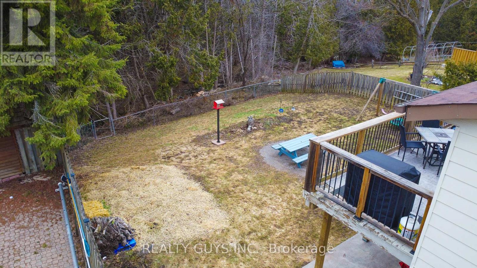 1594 Redwood Drive, Peterborough (Monaghan Ward 2), Ontario  K9K 1B4 - Photo 8 - X12971028