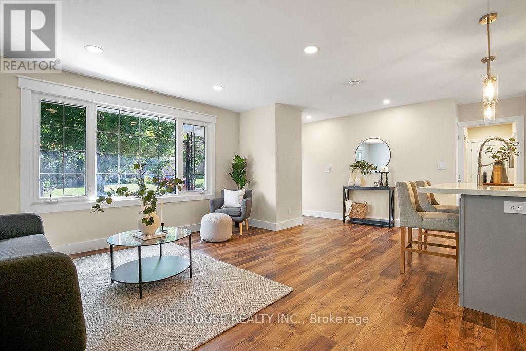 Main Floor - 813 Aylmer Street N, Peterborough (Northcrest Ward 5), Ontario  K9H 3Y3 - Photo 11 - X12971618