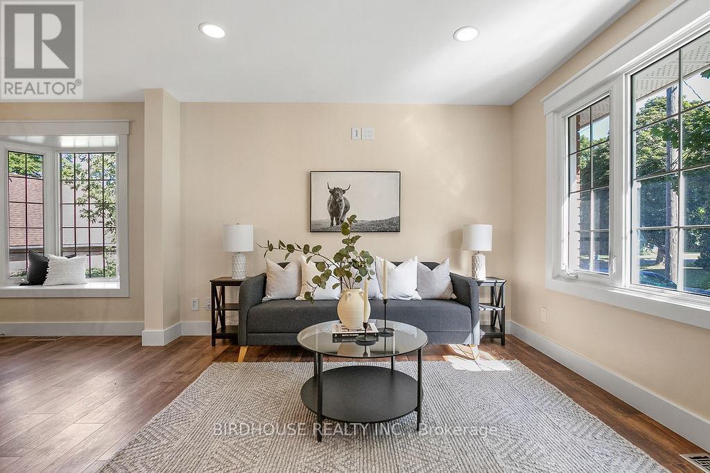 Main Floor - 813 Aylmer Street N, Peterborough (Northcrest Ward 5), Ontario  K9H 3Y3 - Photo 9 - X12971618