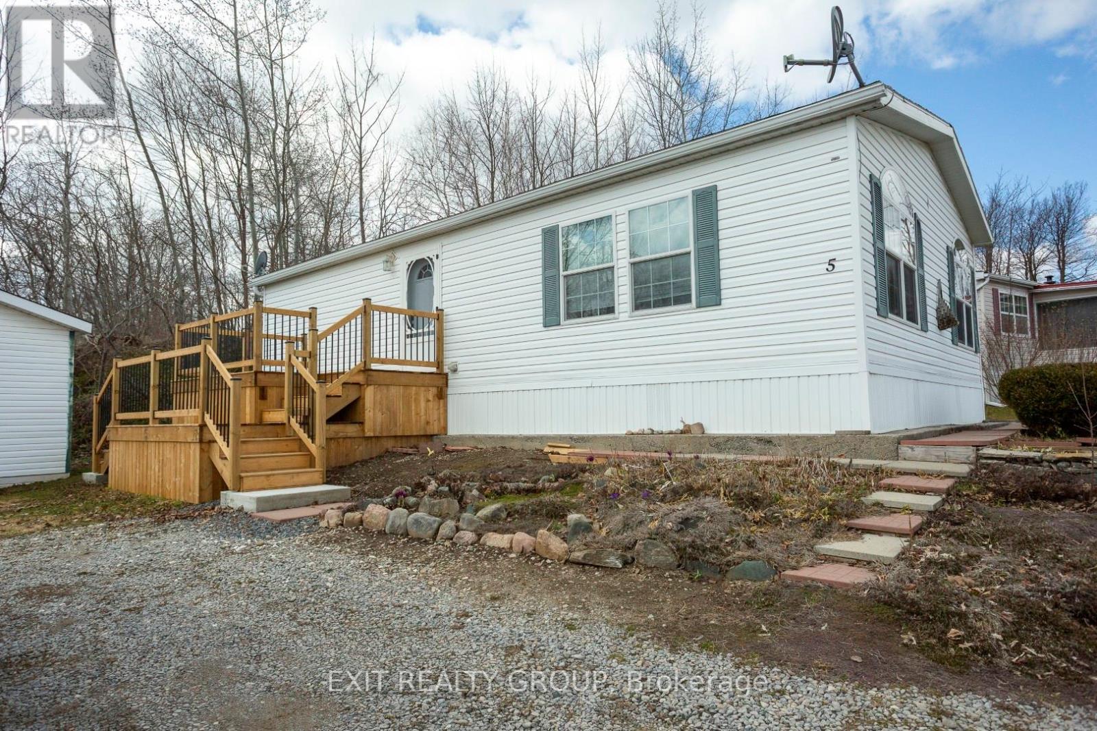 5-152 Concession Road 11 W, Trent Hills (Hastings), Ontario  K0L 1Y0 - Photo 2 - X12971624