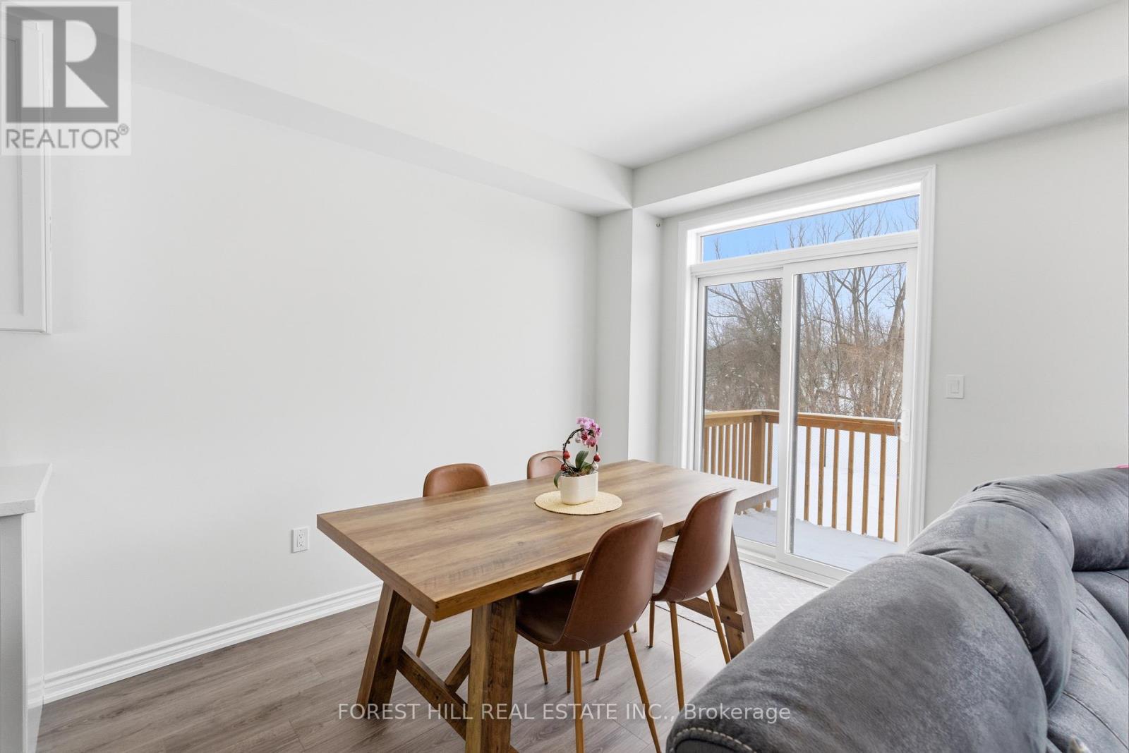 57 Hickey Lane, Kawartha Lakes (Lindsay), Ontario  K9V 5V5 - Photo 13 - X12971708