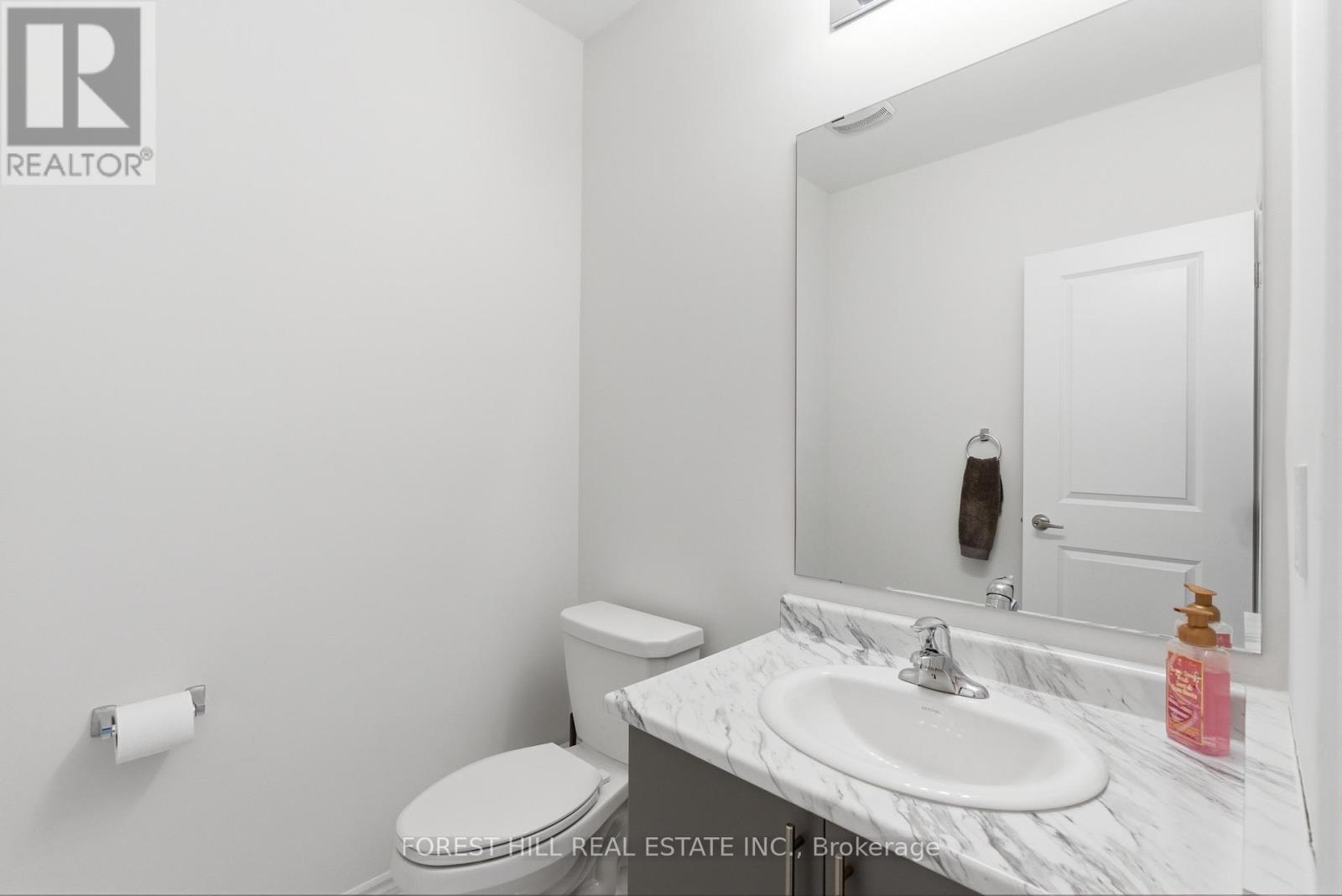 57 Hickey Lane, Kawartha Lakes (Lindsay), Ontario  K9V 5V5 - Photo 6 - X12971708