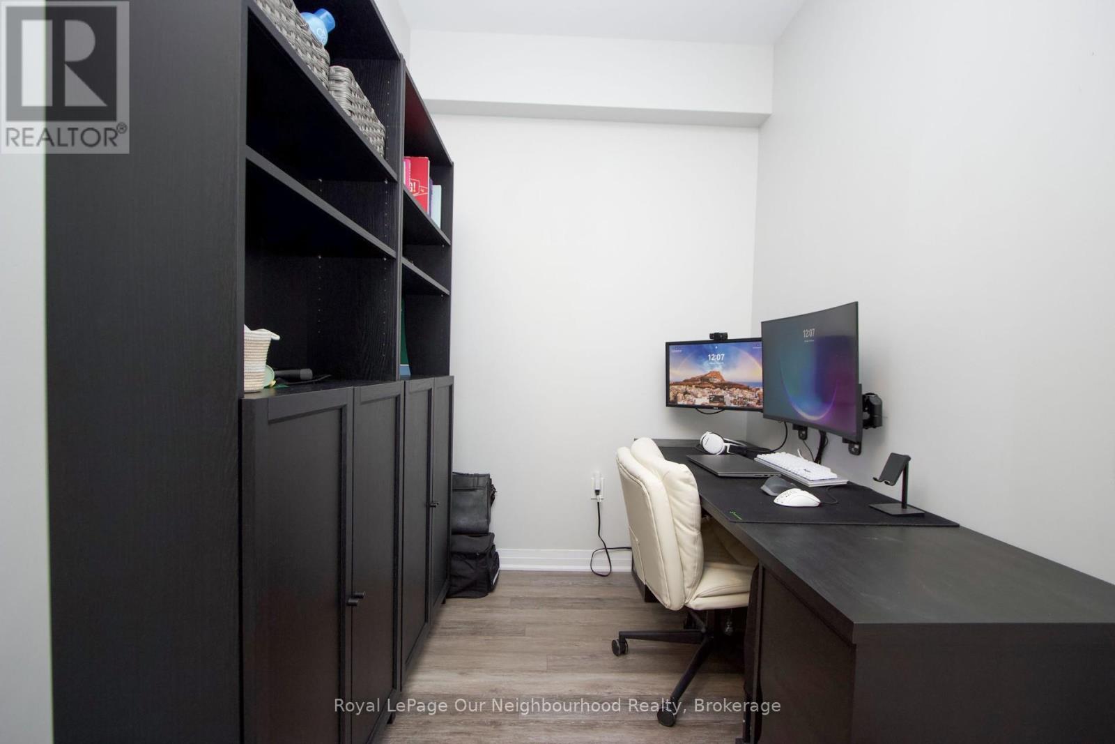 210 - 65 Shipway Avenue, Clarington (Newcastle), Ontario  L1B 0B7 - Photo 5 - E12972076